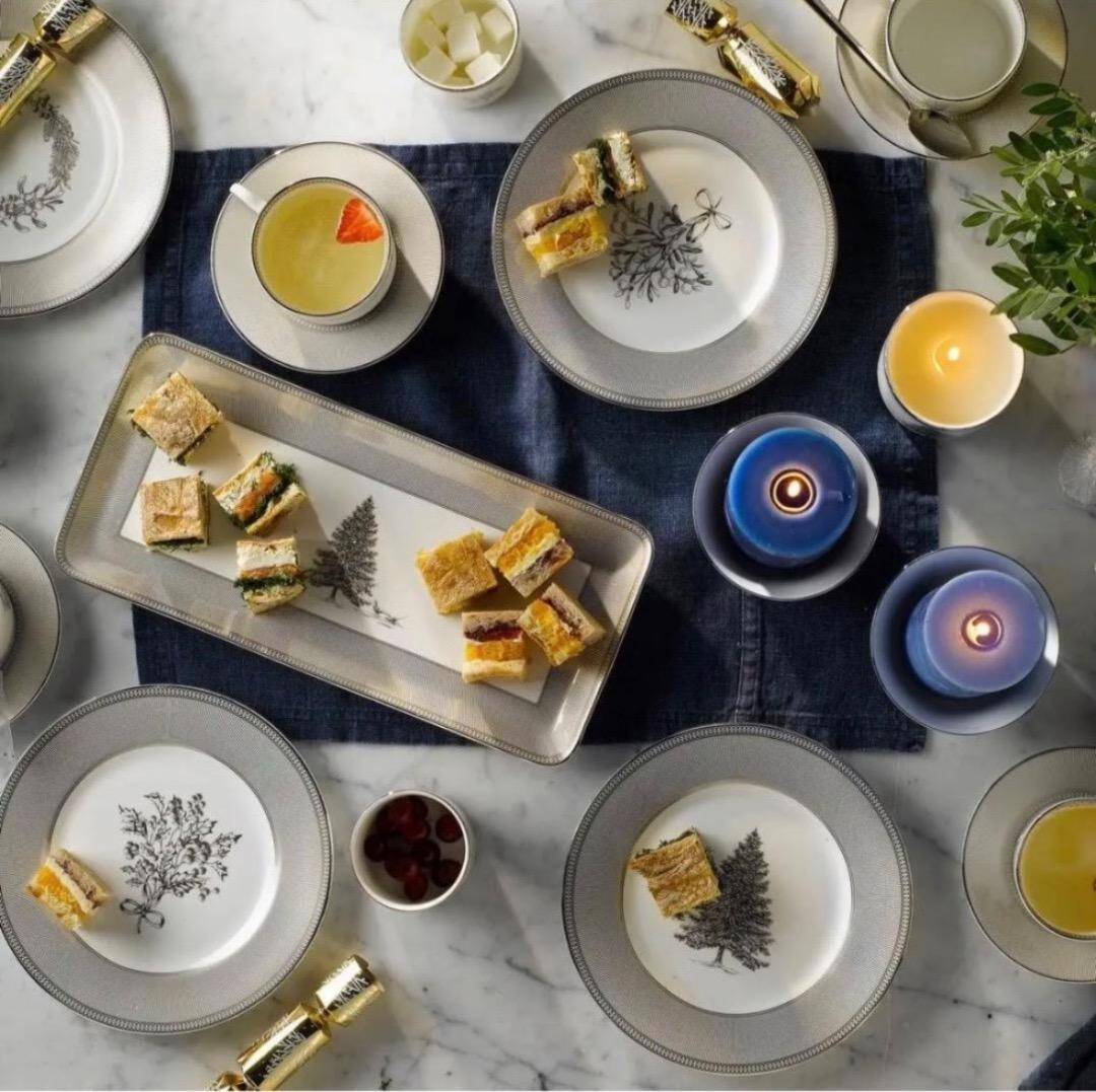 専用ウェッジウッドウィンターホワイト キャンドルホルダー