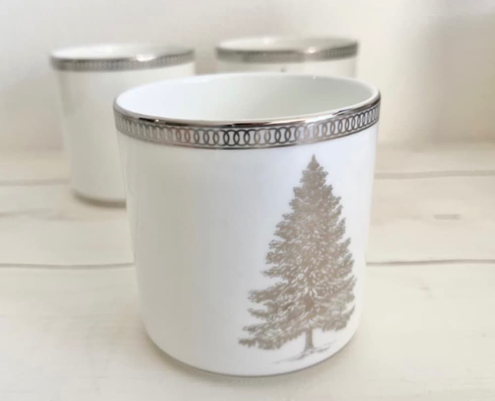 専用ウェッジウッドウィンターホワイト キャンドルホルダー