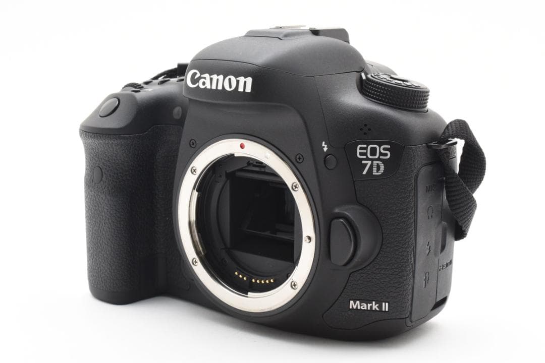 ■美品■ Canon EOS 7D Mark II デジタルカメラボディ