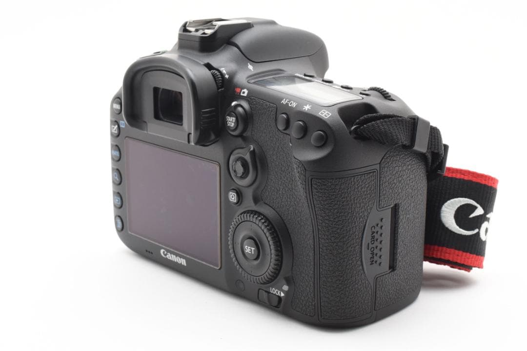 ■美品■ Canon EOS 7D Mark II デジタルカメラボディ