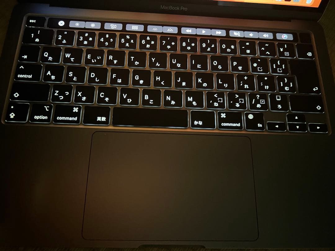 MacBook Pro 2020 M1 13インチ充放電61回バッテリー100%