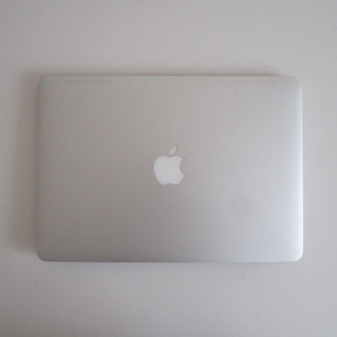 MacBook本体 MacBook Air Mid 2013 128GB