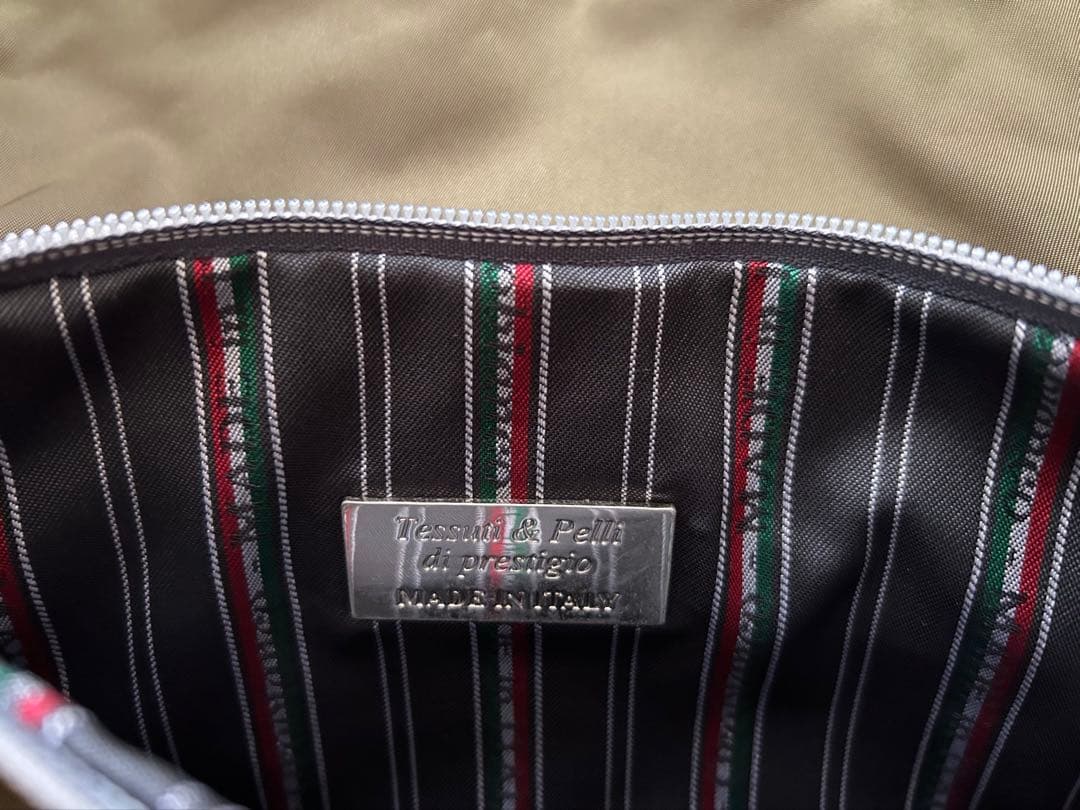 オロビアンコ ボディバッグ