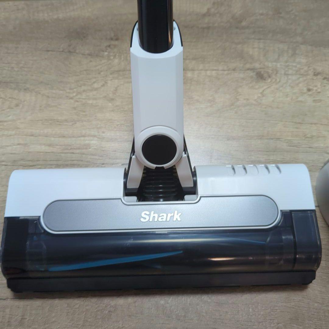 美品★CS150JAE スティッククリーナー SHARK　シャーク