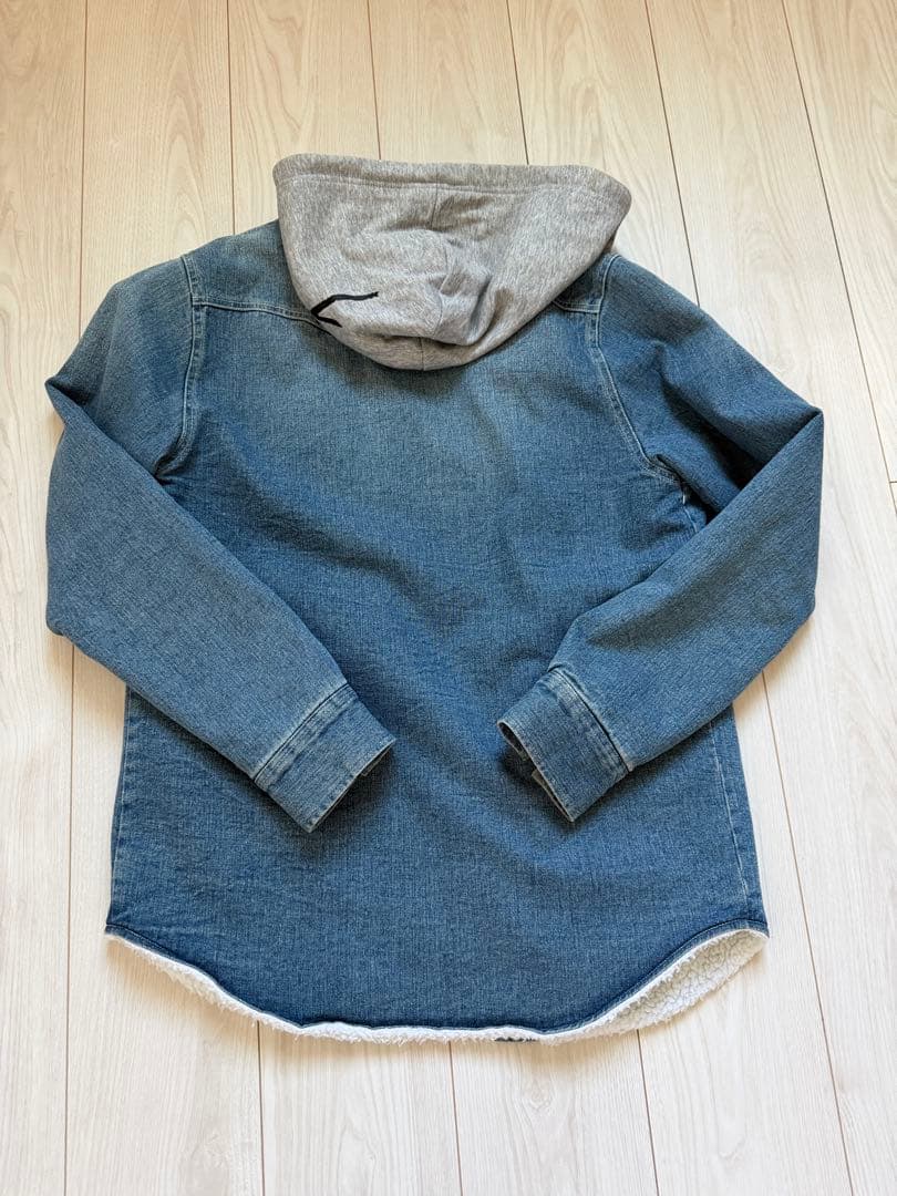 wtwアウターTシャツのセット売りです。