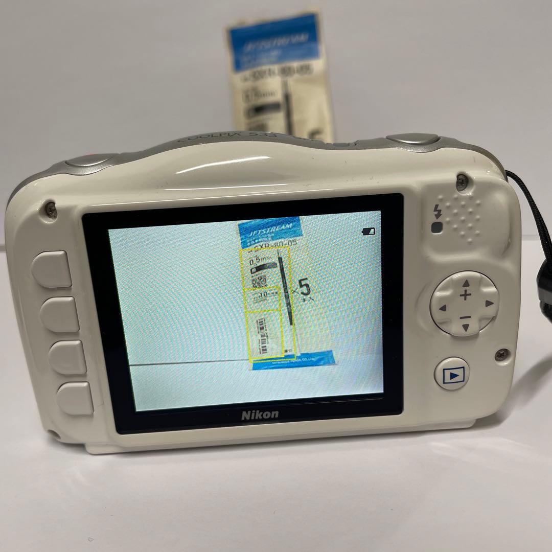 ニコン Nikon COOLPIX S33 ホワイト