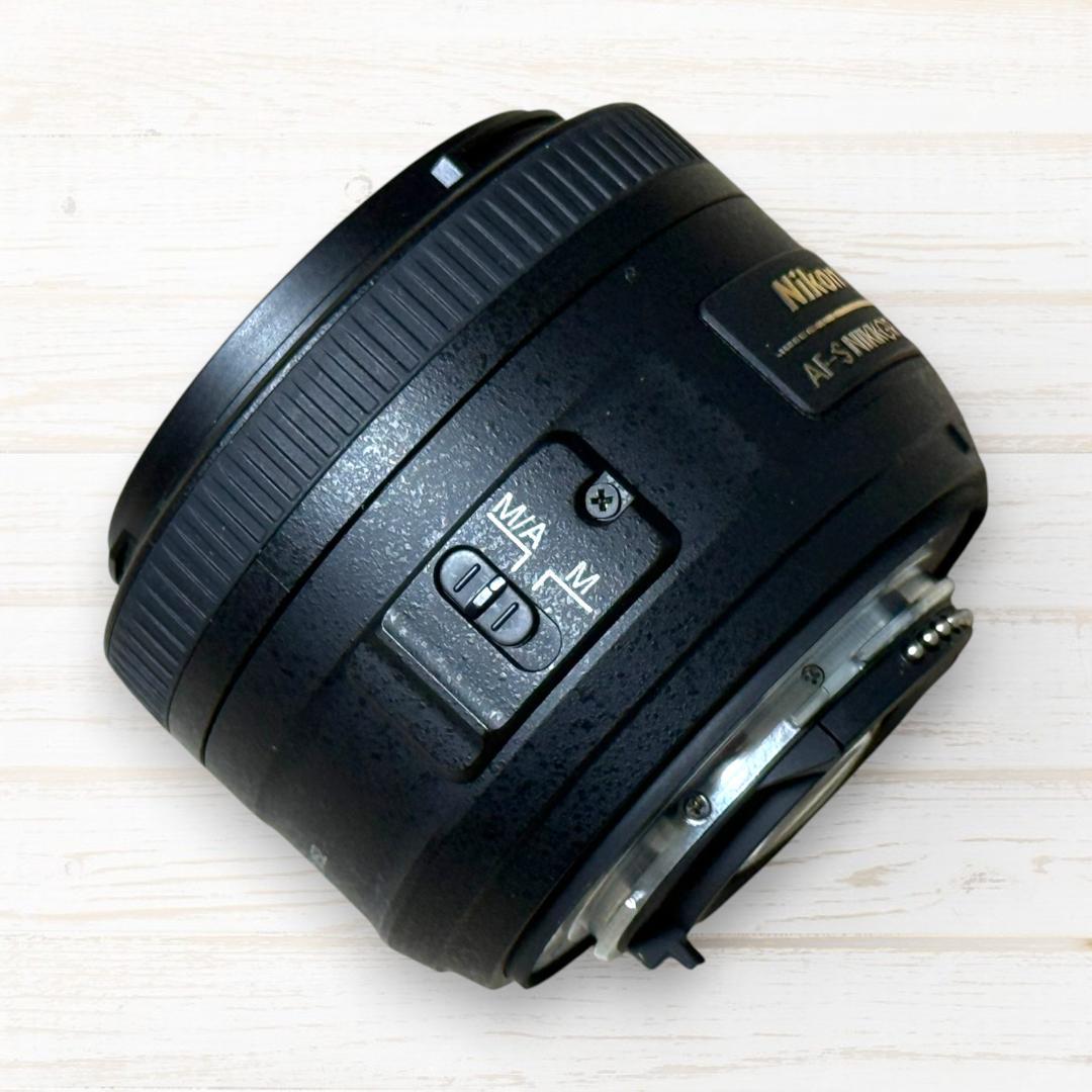 Nikon 単焦点レンズ AF-S DX 35mm F1.8G #340