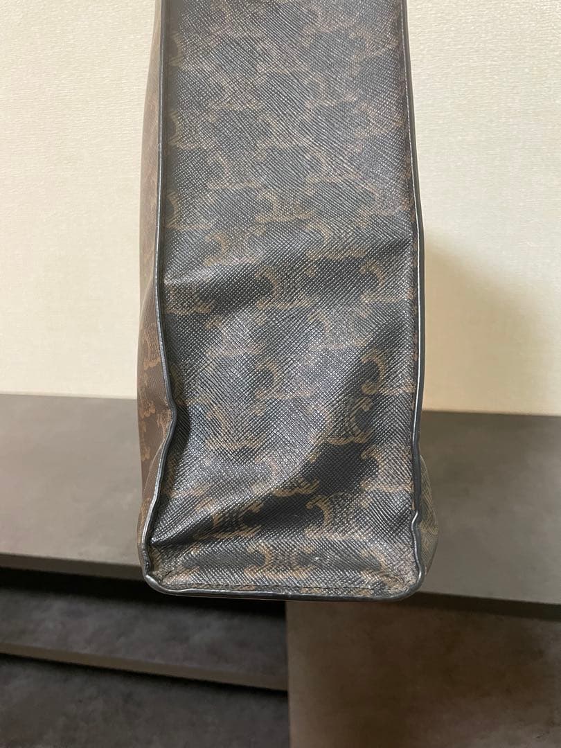 こ*り様 ‼️最終値下げ‼️CELINE バーティカルカバ　トートバッグ　ラージ