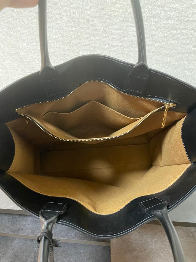 こ*り様 ‼️最終値下げ‼️CELINE バーティカルカバ　トートバッグ　ラージ