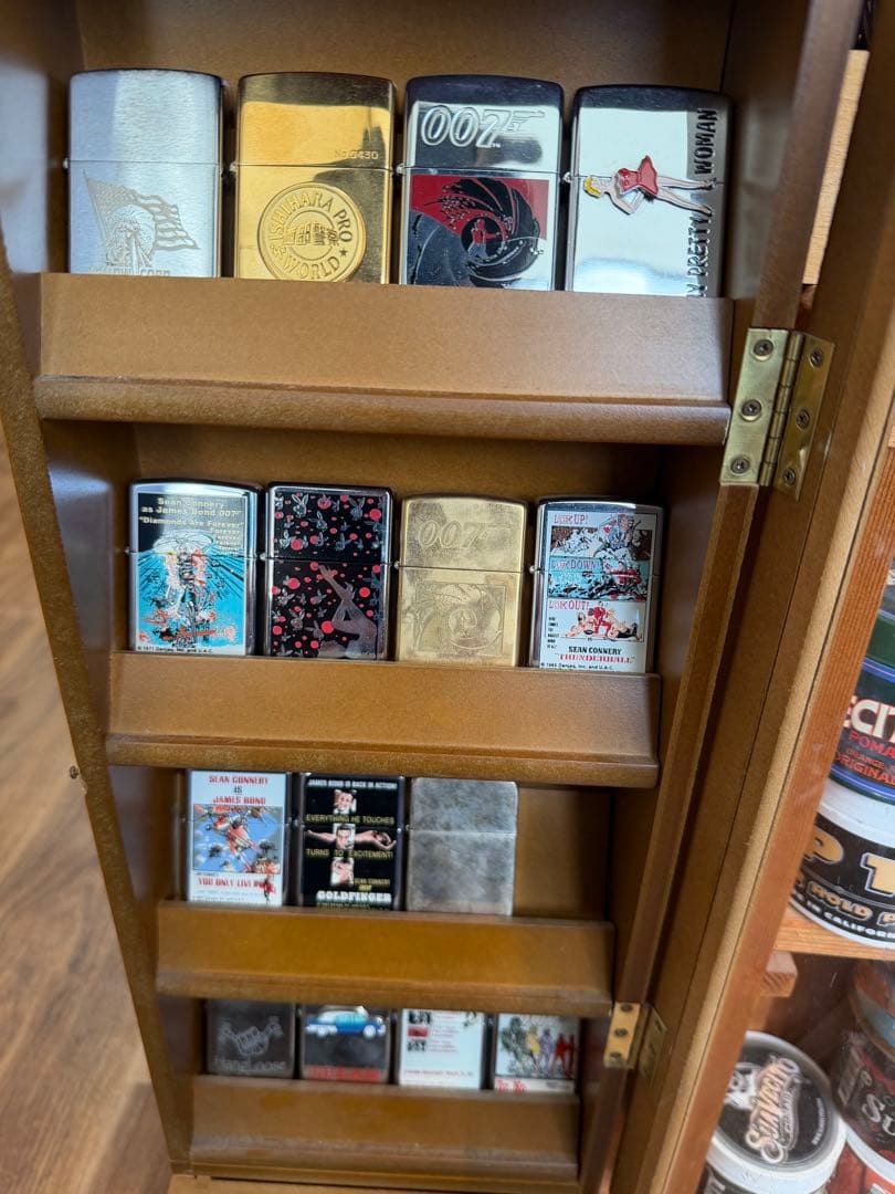 REUZEL ポマード ストッカー