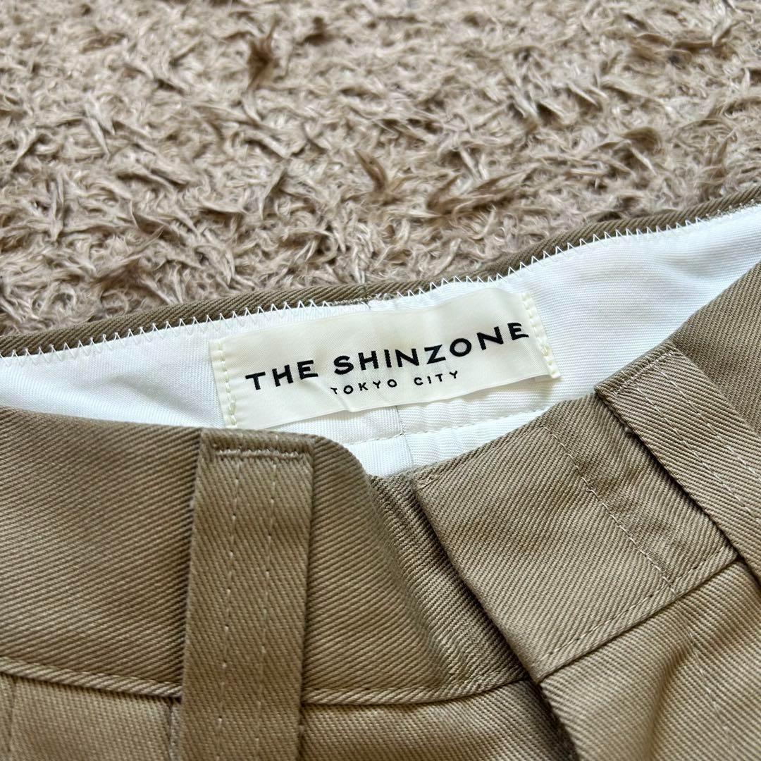 美品 SHINZONE トムボーイ W32 ベージュ パンツ
