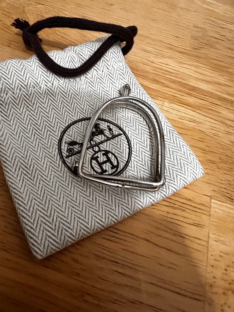 c*読様 エルメス　Hermes マネークリップ　馬蹄型 ビンテージ