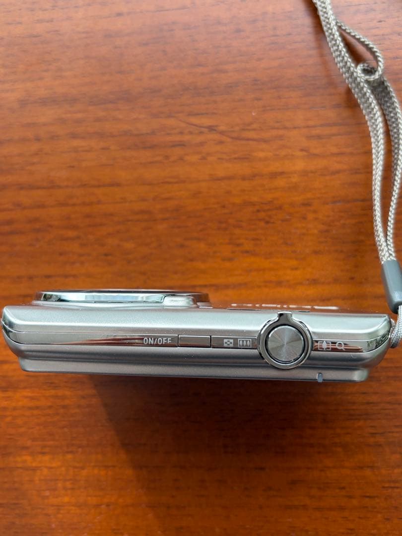 CASIO EXILIM EX-ZS35 2010万画素 6倍ズーム｜動作確認済