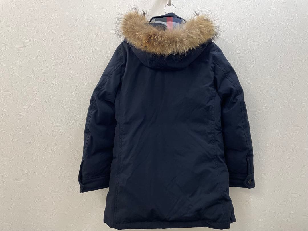 【新品未使用】ブラックレーベル クレストブリッジ　メンスダウンコート　Mサイズ