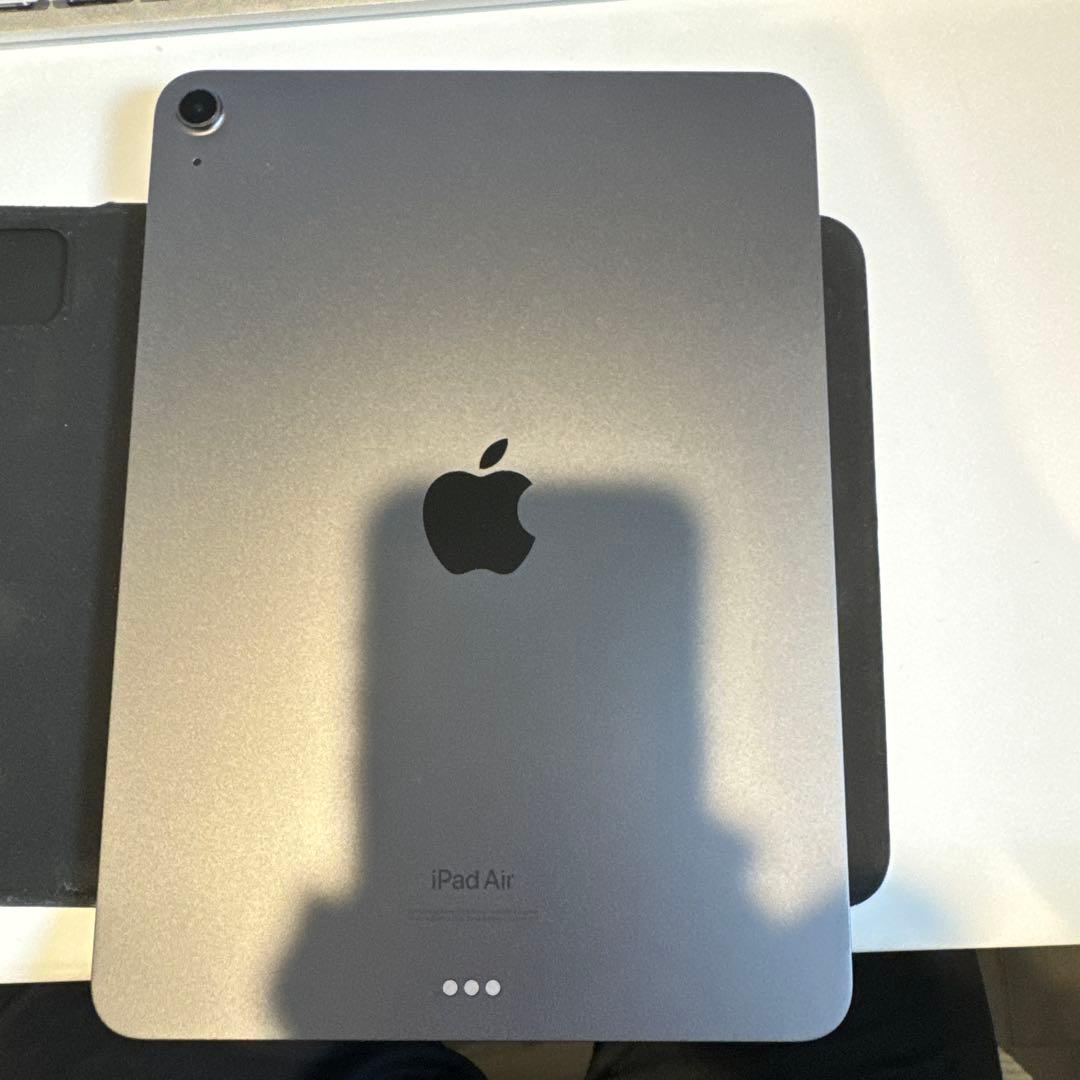 コ*ん様 ipad Air 第5世代256GB WI-FIモデル