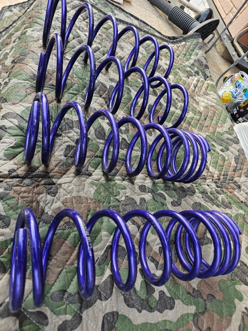 ムーヴ　カヤバ　ローファースポーツ　ダウンサス