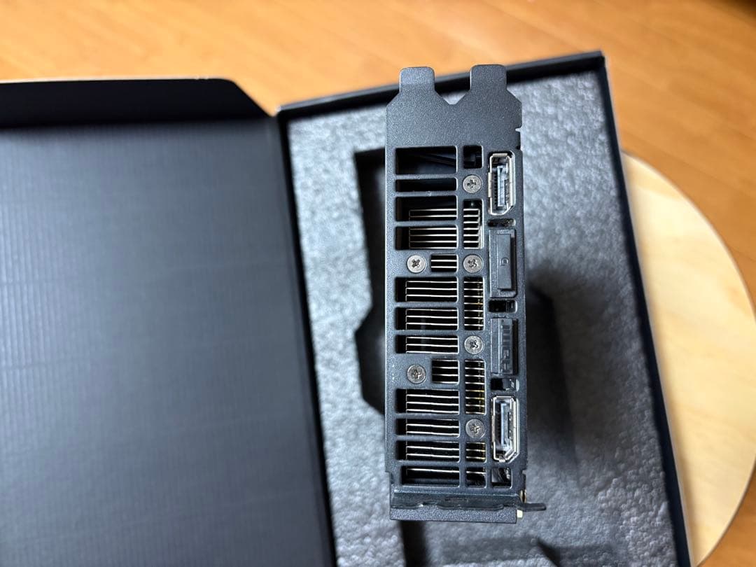 グラフィックボード・グラボ・ビデオカード ASUS GeForce RTX 2080 Super Turbo 8GB