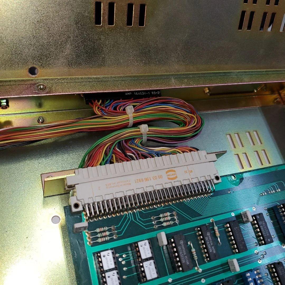 プロ用 業務用 studer stereo power amp