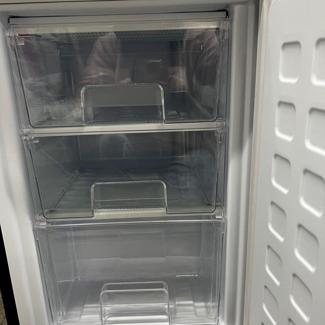 936⭕️冷蔵庫　レトロ　黒　150ℓ　アイリスオーヤマ　安い　23年　設置無料