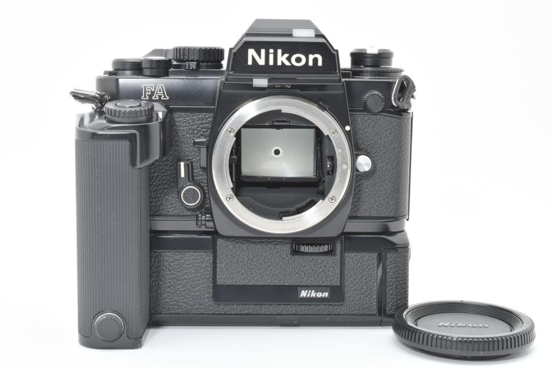 【良品】 NIKON FA ブラック＋MD-15 モータードライブ付 カメラ