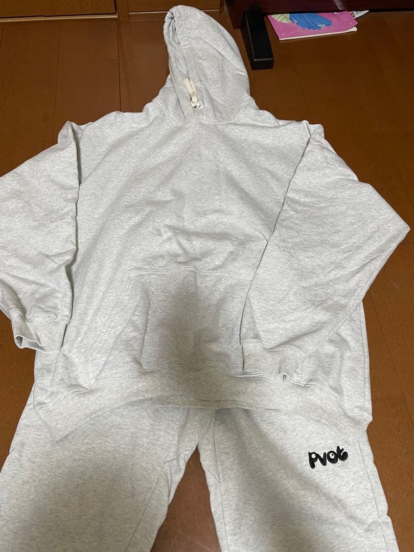 PVOT スウェットパーカー上下セットアップ　グレー