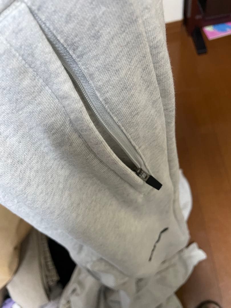 PVOT スウェットパーカー上下セットアップ　グレー