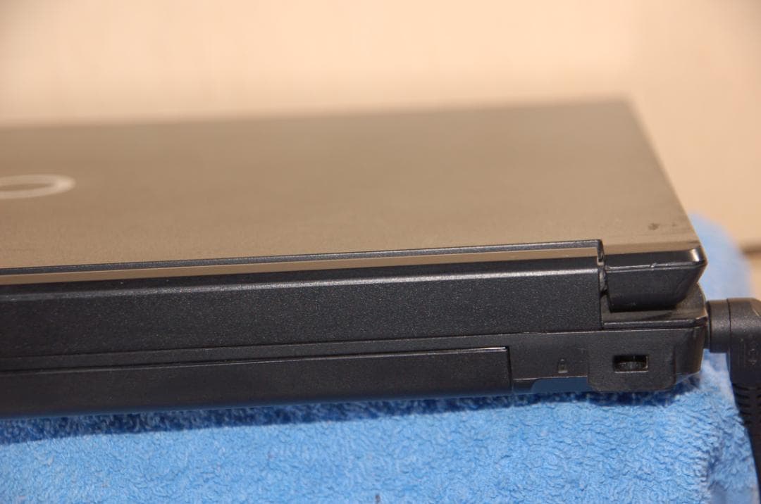 Fujitsu ノートパソコンWin-11 Office メモリー8GB SSD