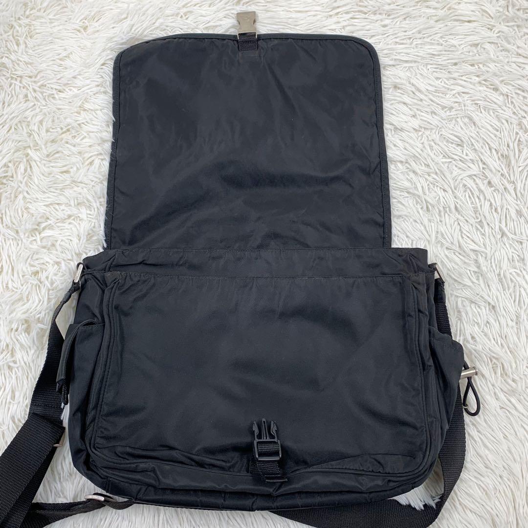 【✨極美品✨】プラダスポーツ メッセンジャーバッグ ナイロン ブラック
