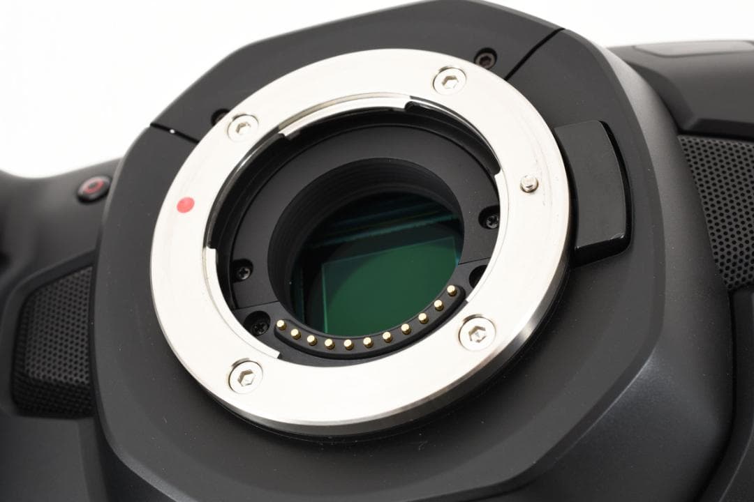 Blackmagic Pocket Cinema Camera 4K 本体