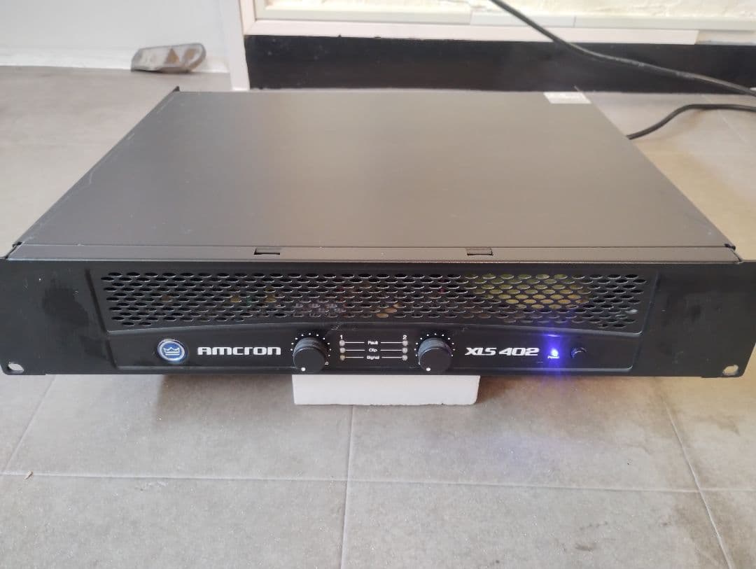 動作確認済み AMCRON 業務用 パワーアンプ XLS 402 アムクロン