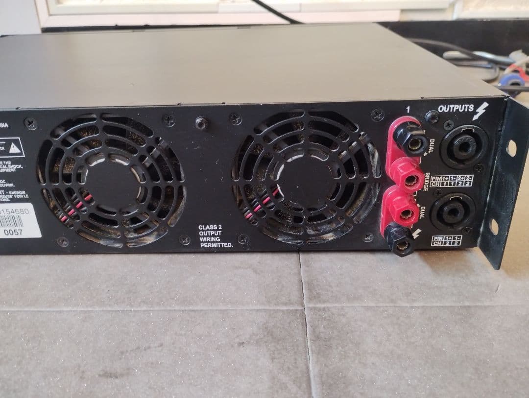 動作確認済み AMCRON 業務用 パワーアンプ XLS 402 アムクロン