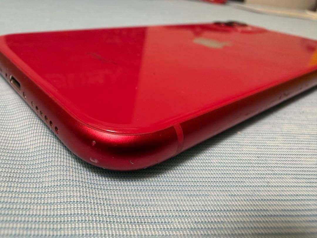 iPhone 11 赤SIMロック解除済 128GB バッテリー83%