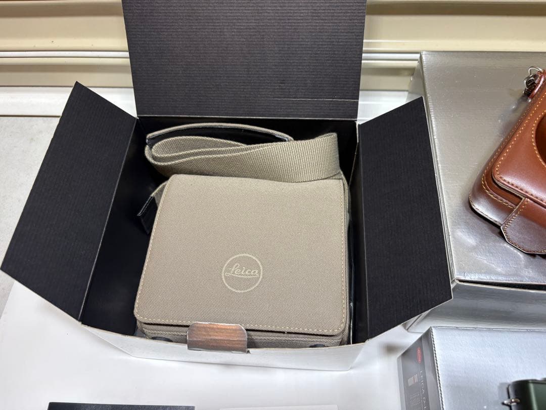 Leica D-LUX4 サファリ safari 限定カラー　ライカ　デジカメ