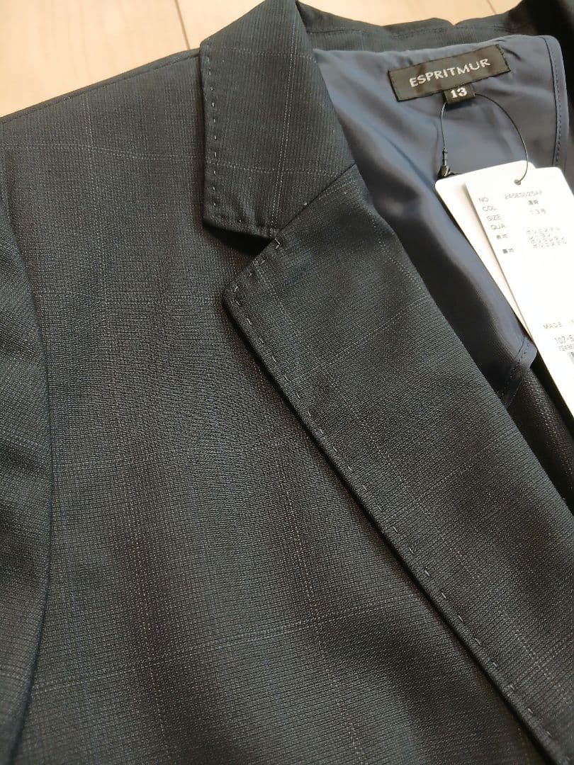 売り切り最終価格♪新品未使用☆ネイビーチェック柄パンツスーツ