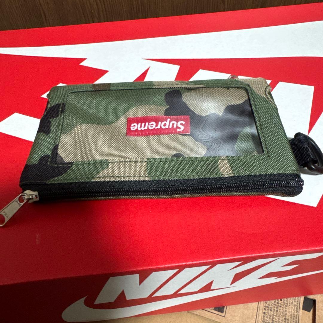 シュプリーム　ケース