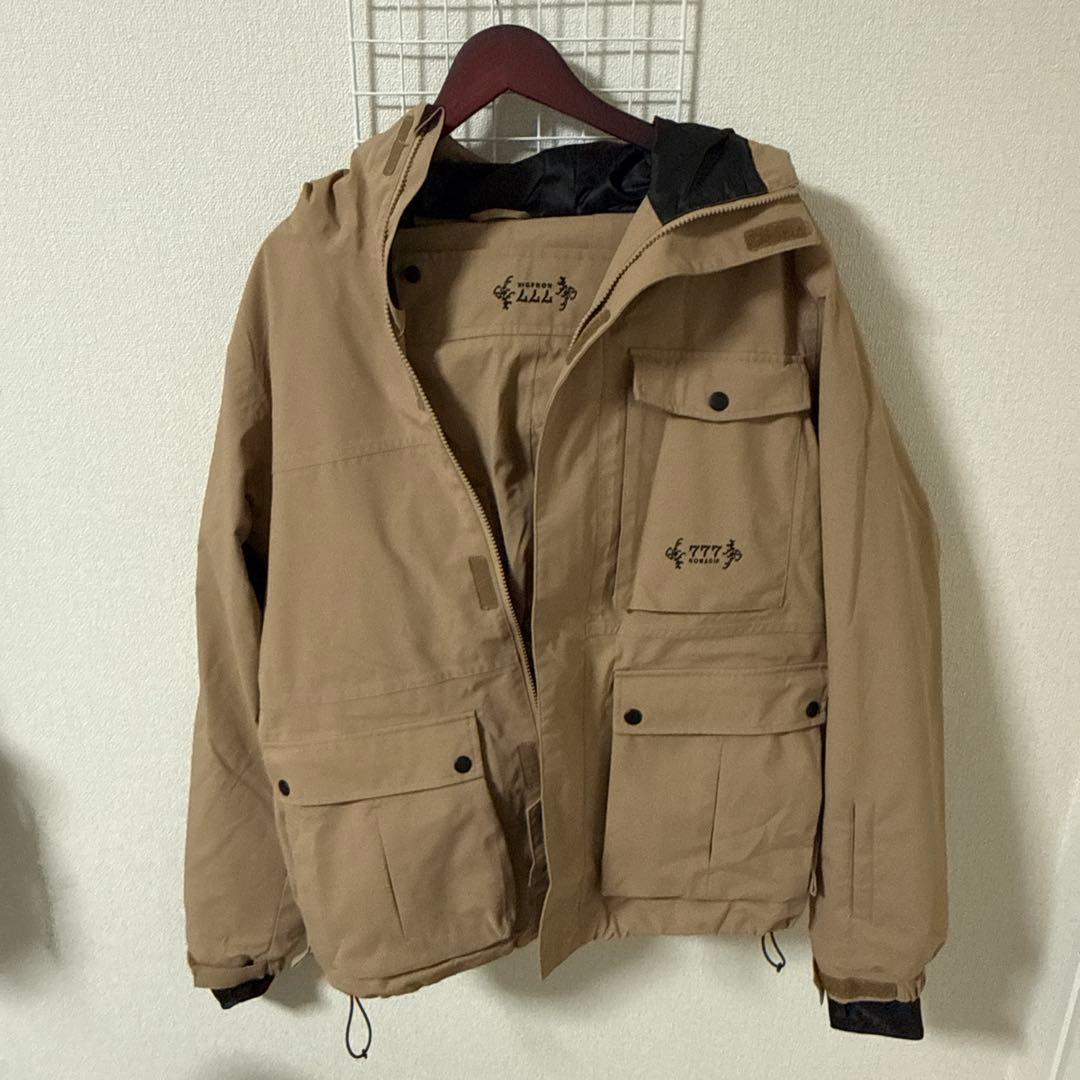 777 NOMADIK 23-24ベージュ 上下セット Mサイズ