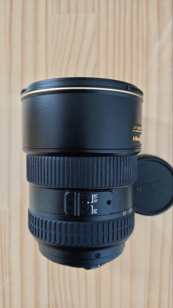 Nikon ニコン AF-S Nikkor 17-55mm F2.8G