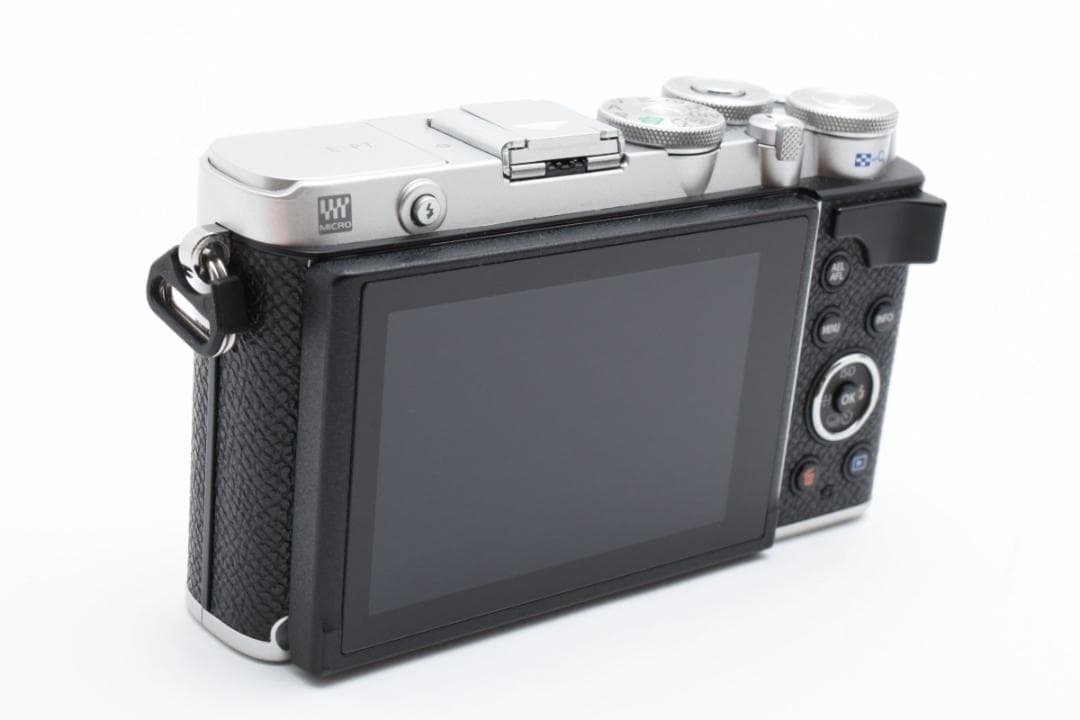 ゆ*ん様 オリンパス　Olympus E-P7 　#2416964