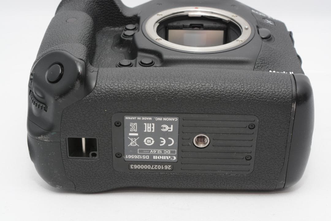 Canon EOS-1DX Mark II キヤノン フルサイズ 一眼レフカメラ