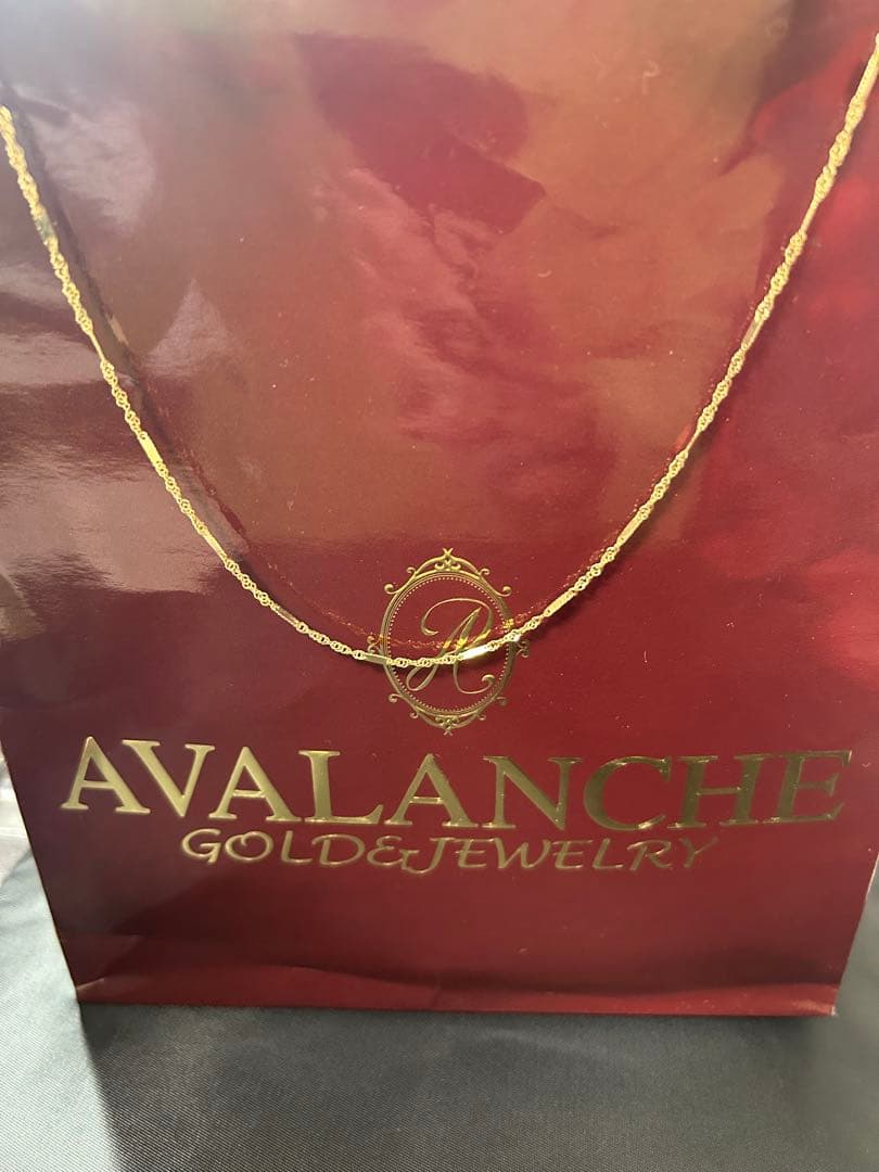 10kAVALANCHEネックレス