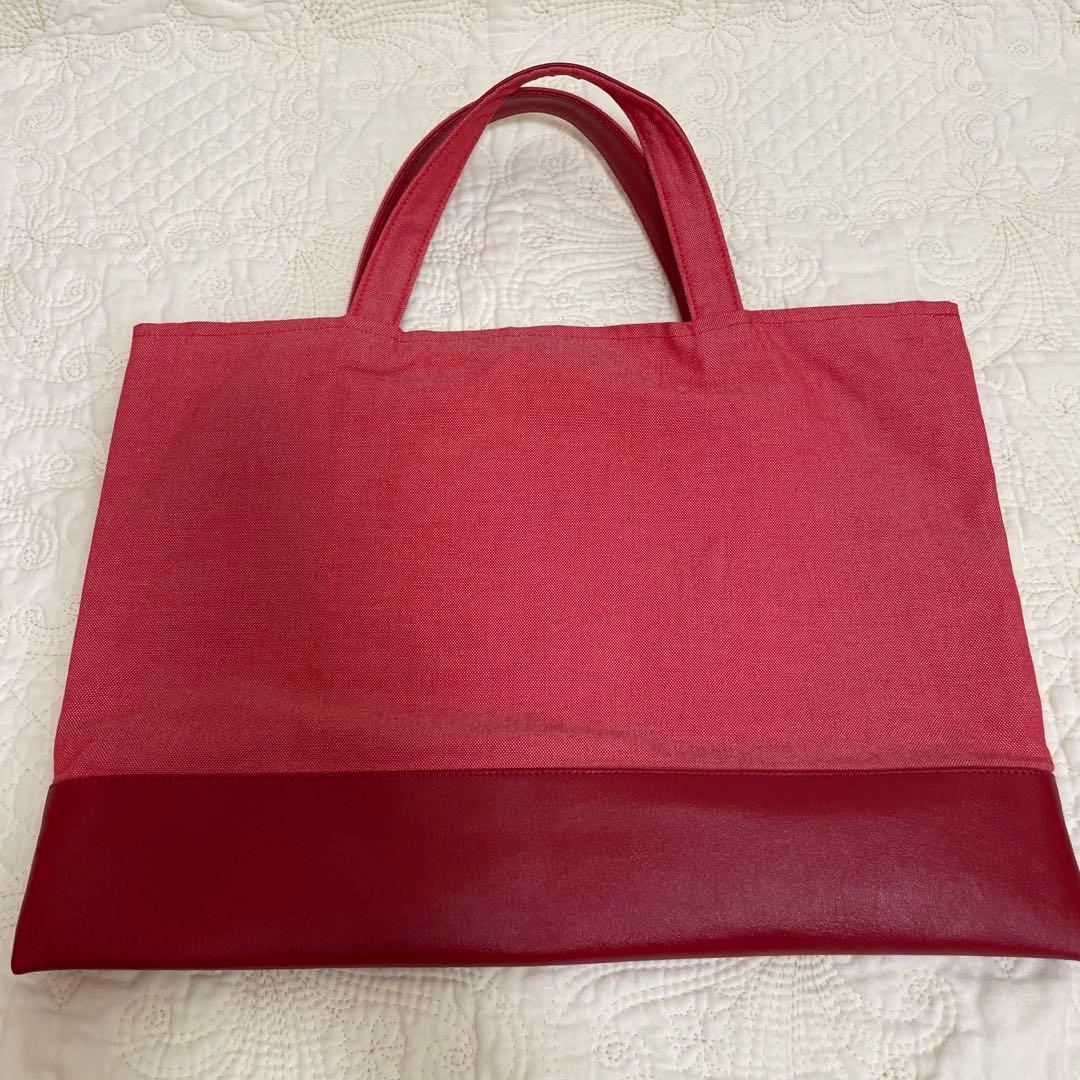 美品　familiar　デニムバッグ　うさぎと女の子のブック入れ