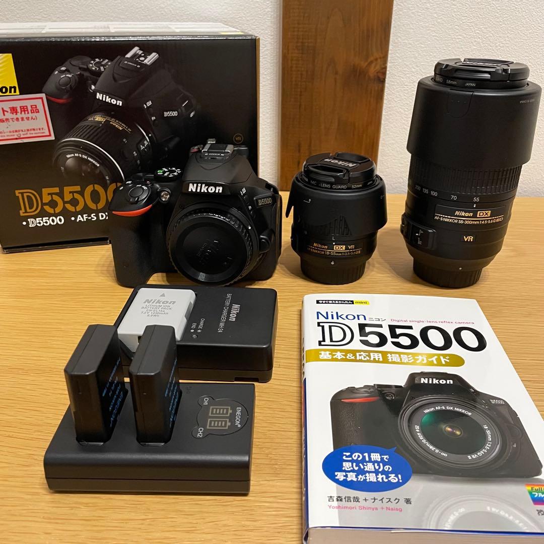 NIKON D5500 ショット数7,660枚 ダブルズームキット美品