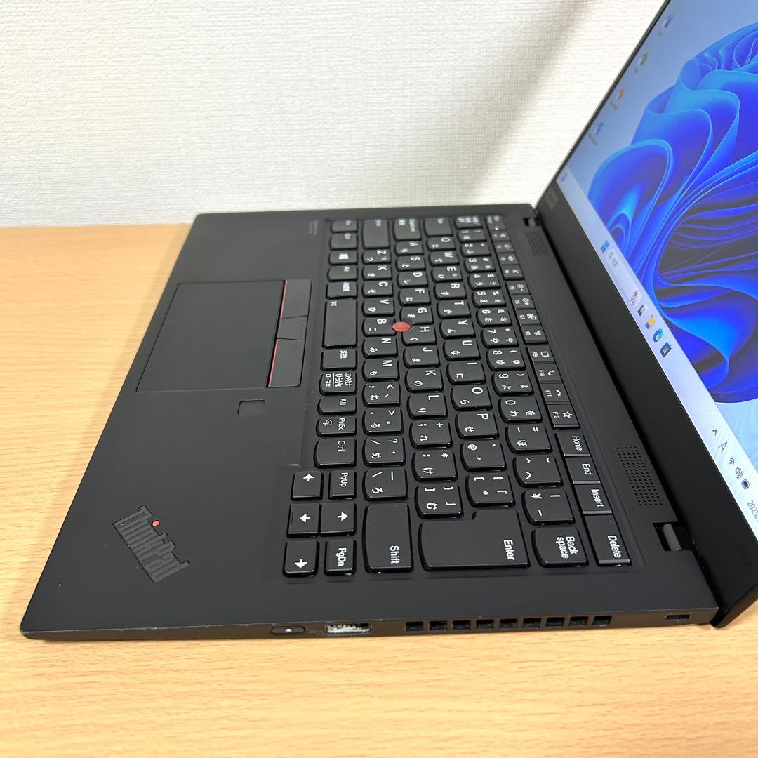 Lenovo X1 Carbon Gen8 16GB 14型 FHD i5