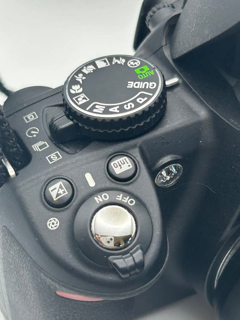 Nikon ニコン D3100 デジタル一眼レフカメラ