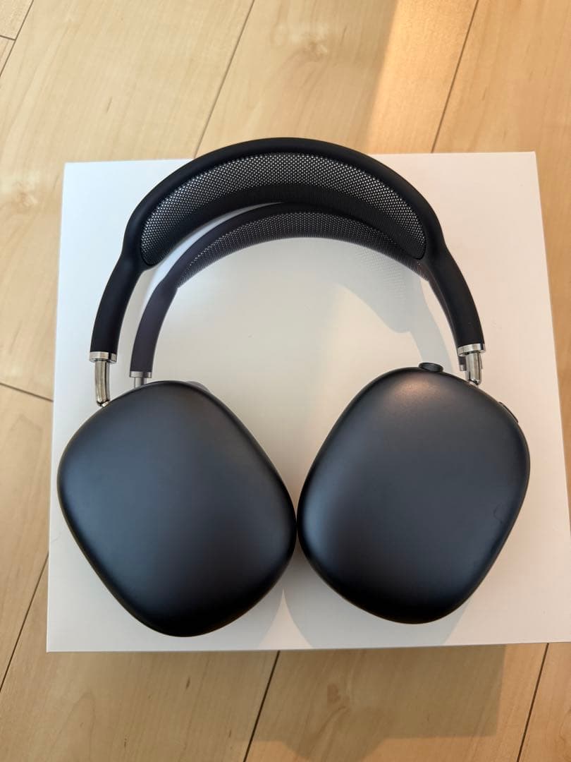 airpods max ミッドナイト　刻印入り