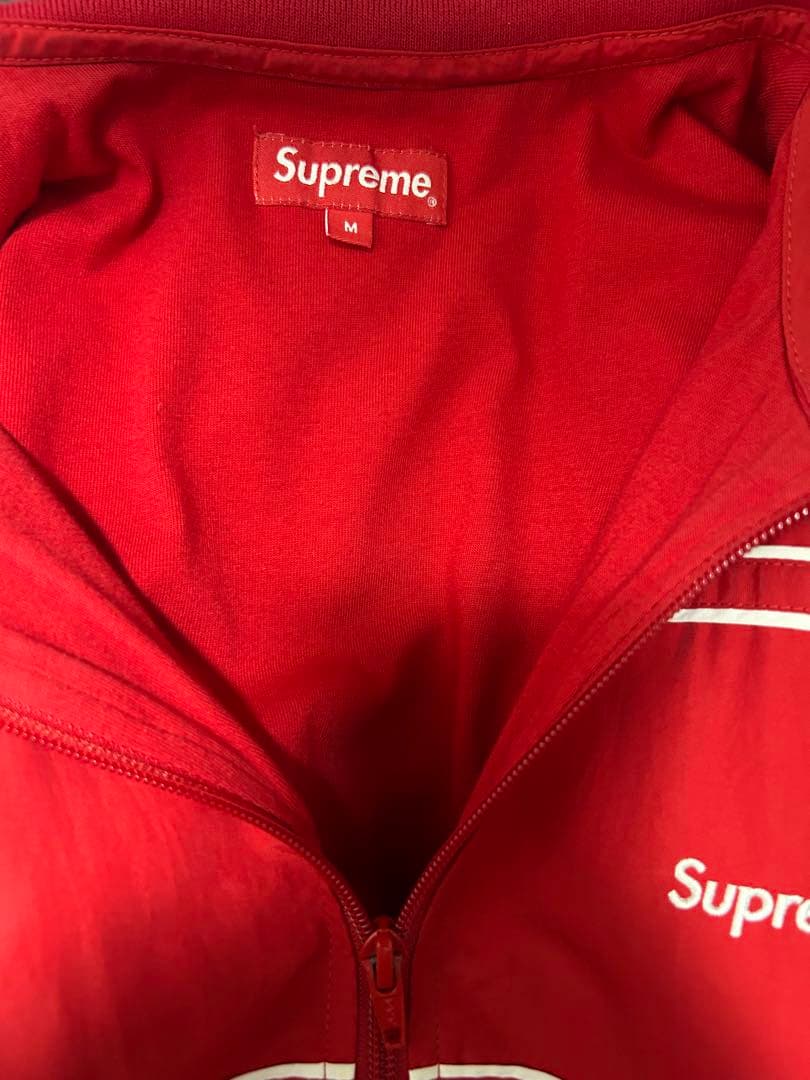 Supreme レッド ナイロンジャケット
