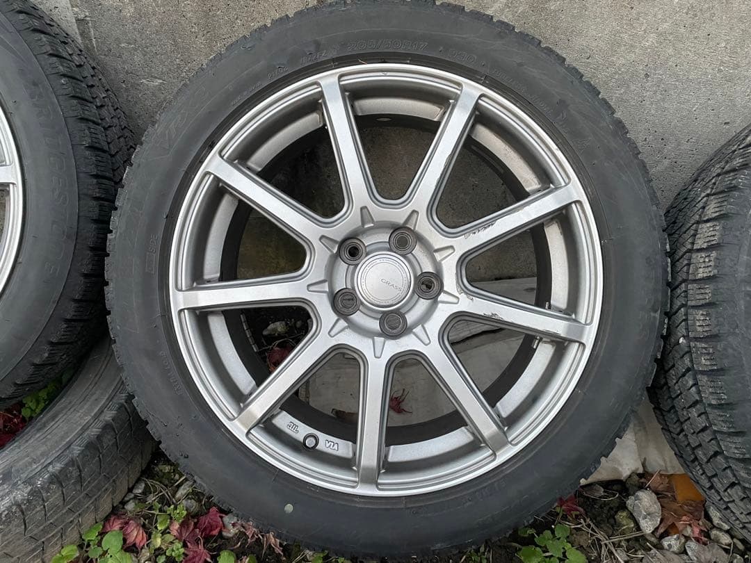 205/50R17 BRIDGESTONE VRX2 スタッドレスタイヤ　4本