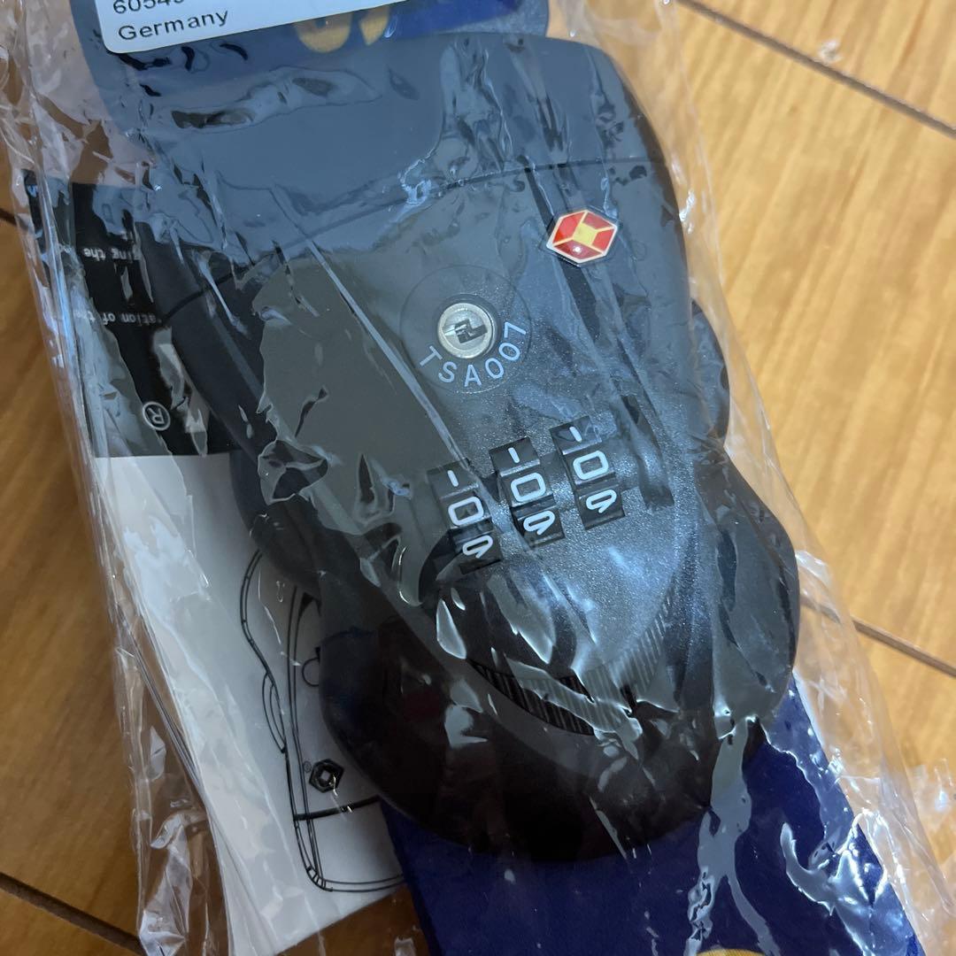 期間限定値下げLufthansa スーツケース　ストラップ　TSAロック