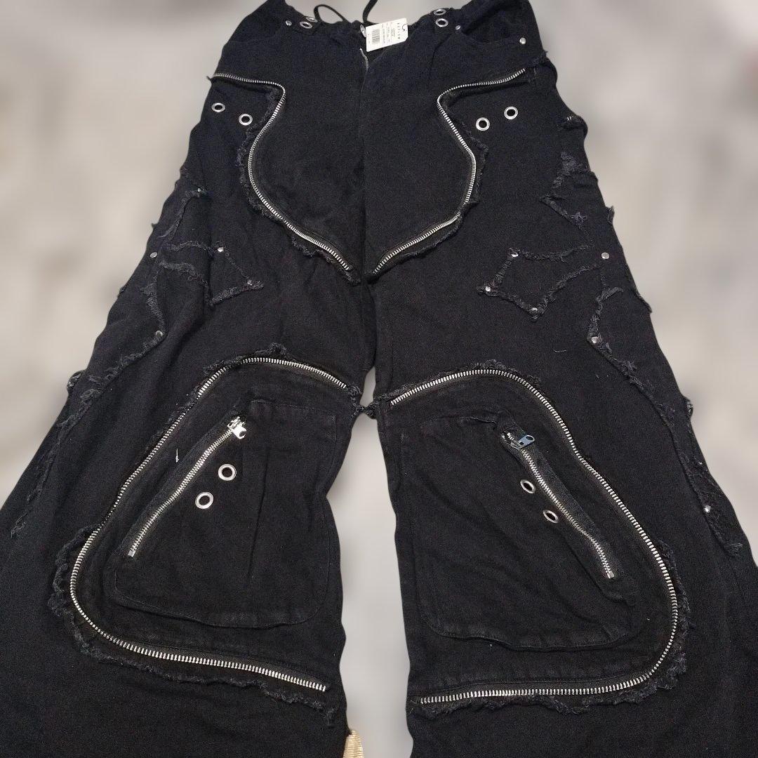 REFLEM/レフレム　クロスパッチZIP切替ワイドデニムカーゴパンツ　ブラック