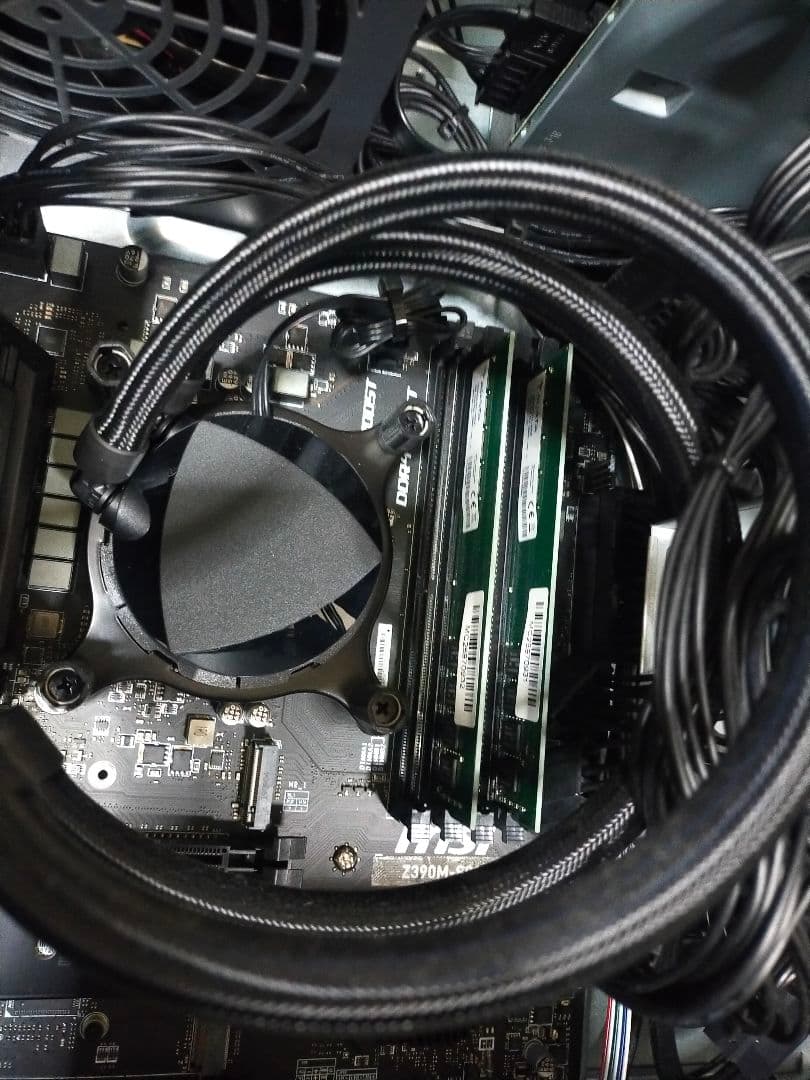 イイヤマPC　 デスクトップパソコン